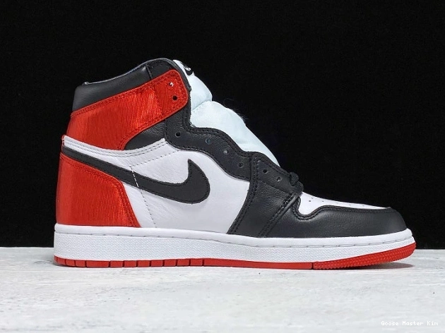 Jordan 1 Retro Toe CD0461-016 Black Satin Air High 0711